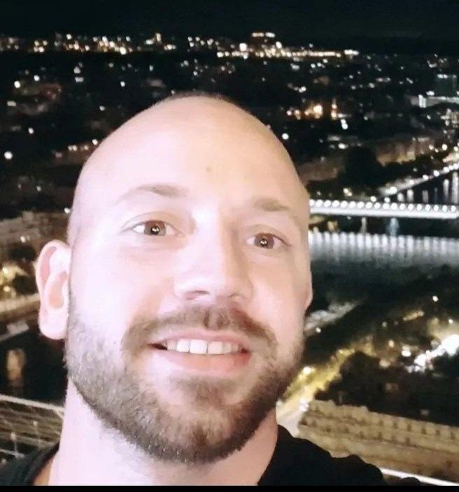 Дмитрий Стоянов